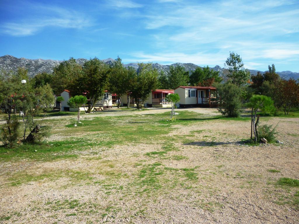 Campsite Pisak - Mobile Homes By The Sea Seline Exterior foto